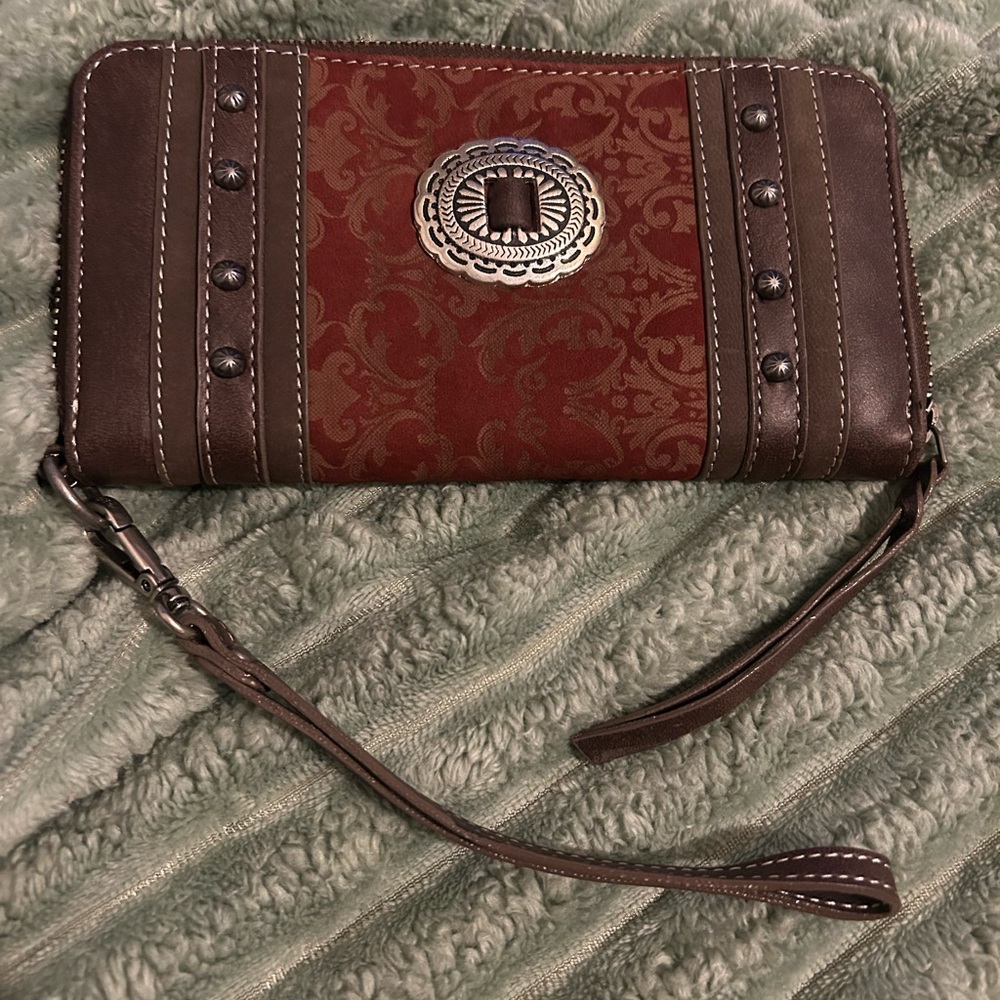 Shyanne Country Brown and Rust Floral Wristlet Wallet